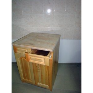 Кухненски шкаф изработен от масив