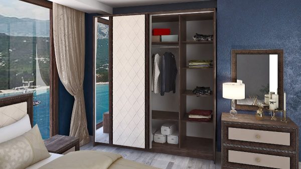  Спален комплект Корсика-гардероб с две плъзгащи врати, плавно затваряне и огледала, с отлично вътрешно разпределение.